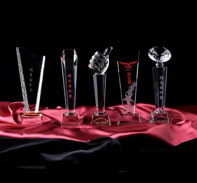 西安水晶奖杯/五一奖杯/陕西地区奖杯定制 绒面绶带  西安水晶奖杯定做  五一劳模奖杯  绶带锦旗定做