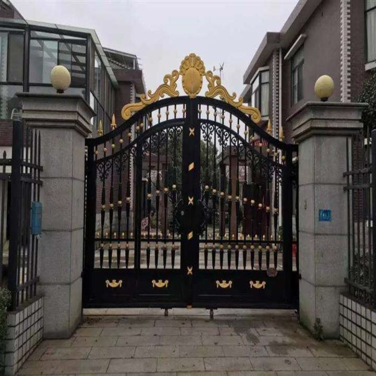 庭院大门封丘县铁艺围墙栏杆造型 别墅大门 铝艺大门 别墅铝艺大门