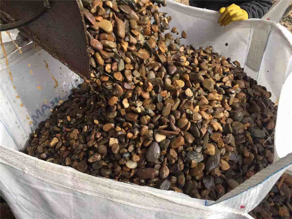 广东鹅卵石原产地 天然鹅卵石厂家大量现货供应  变电站、发电厂  铺路、过滤、水池装饰
