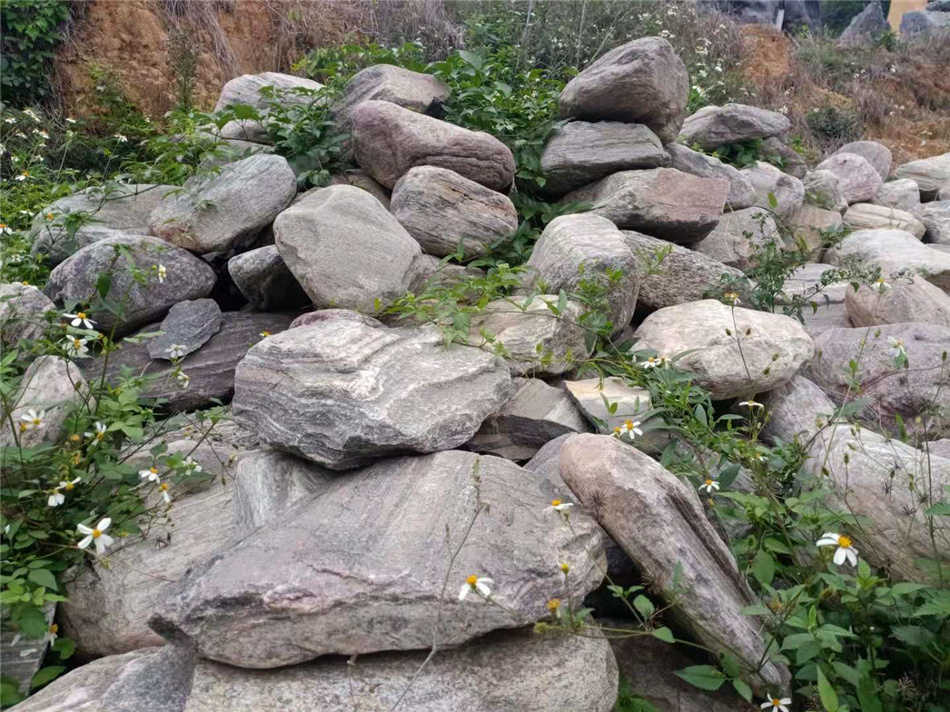广东泰山石原产地 别墅庭院小假山制作石材厂家供应  泰山石厂家批发  大型园林景观石  草坪点缀、假山制作