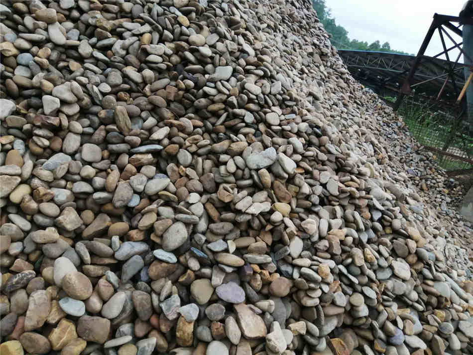广东鹅卵石厂家 大型鹅卵石原产地供应  天然鹅卵石  变电站、发电厂  铺路、过滤、水池装饰