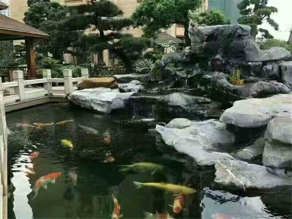 广东太湖石假山制作原石 天然太湖石原产地供应  太湖石厂家批发  园林铺地、景观装饰  假山制作庭院装饰