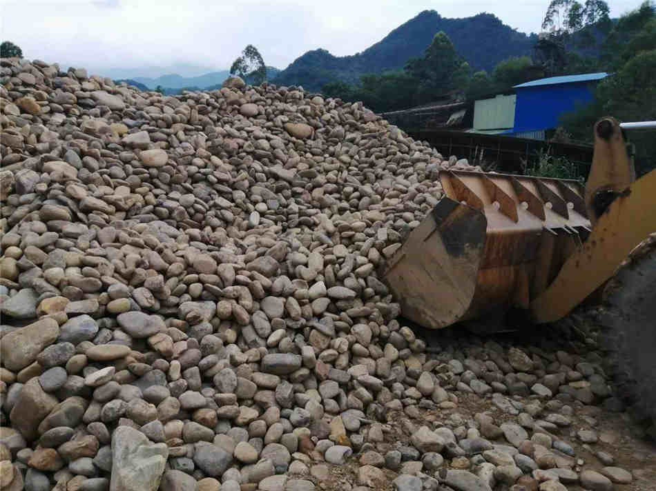 广东鹅卵石公园广场铺地石原产地大量现货供应  天然鹅卵石  变电站、发电厂  铺路、过滤、水池装饰