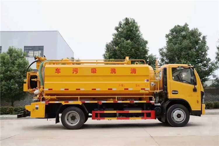 10方清洗吸污车 东风多利卡国六吸污车
