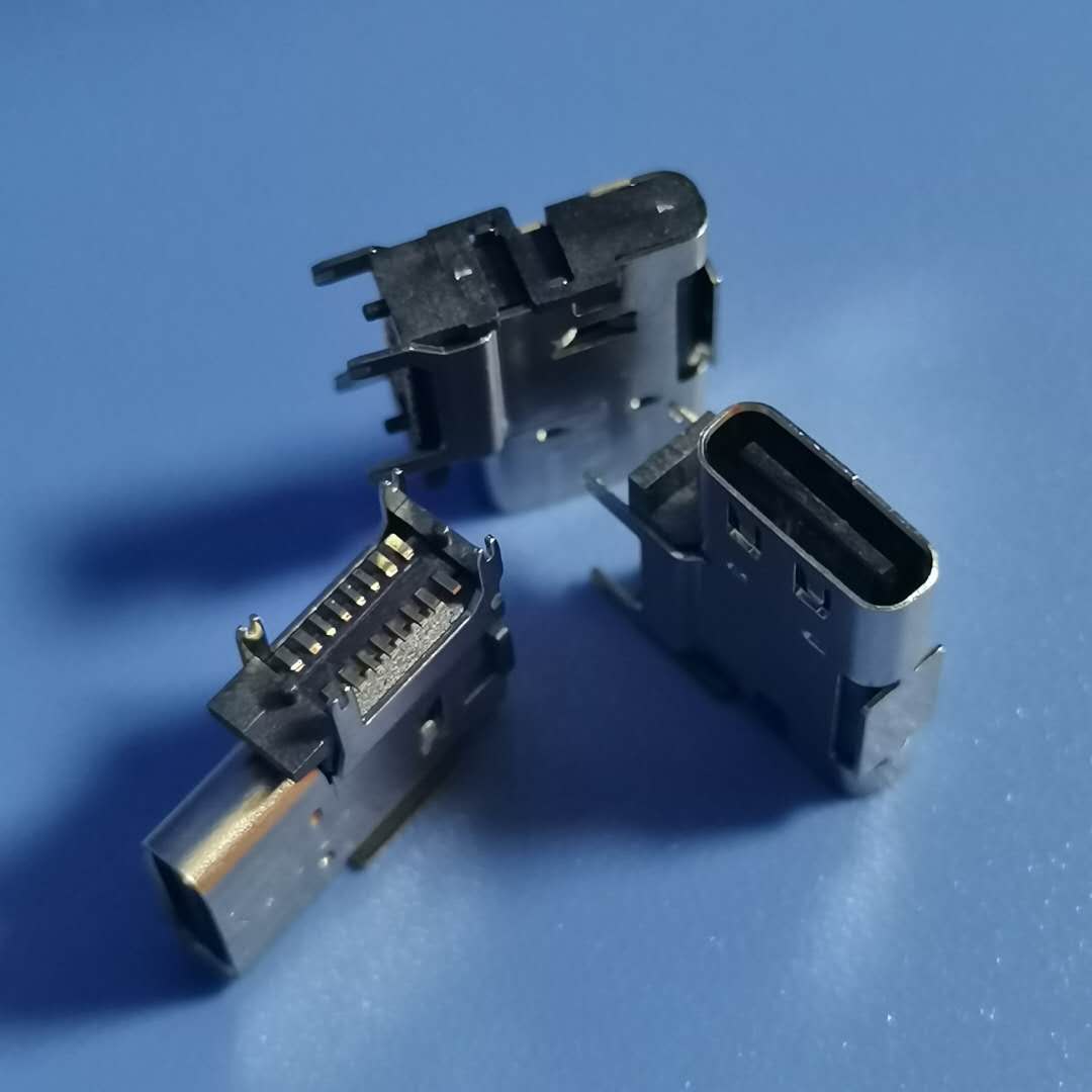 USB3.1 TYPE-C母座16PIN侧贴 垫高2.4 黑  四脚侧插