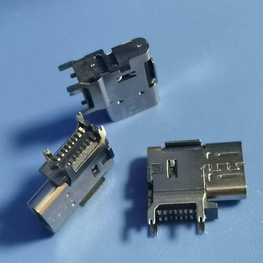USB3.1 TYPE-C母座16PIN侧贴 垫高2.4 黑  四脚侧插