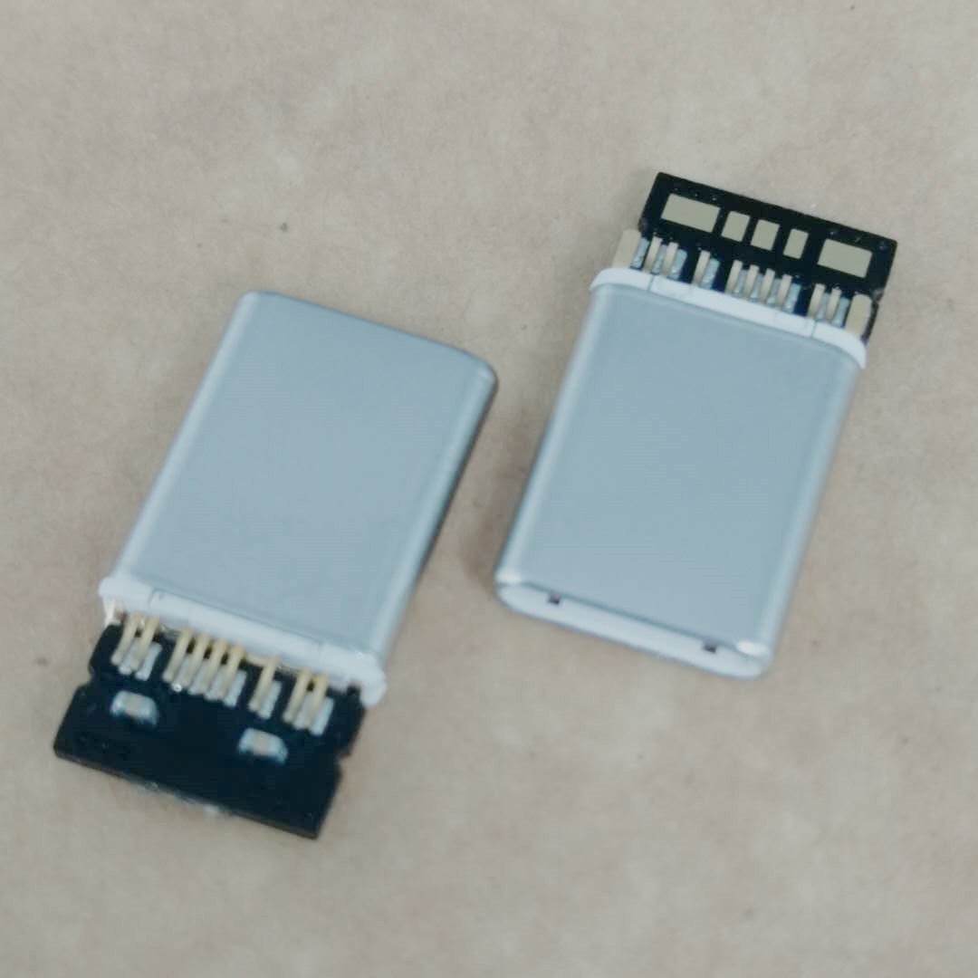 TYPE-C 18P夹板公头 夹板0.8mm 带PCB板 五  拉伸款无缝公头