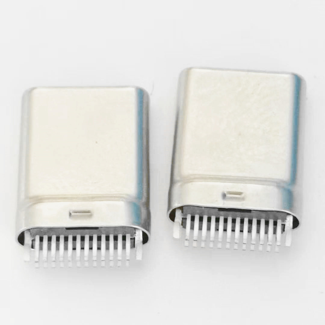 TYPE-C拉伸公头 双排24PIN 夹板0.8mm 带接地  带接地 镀镍 黑胶