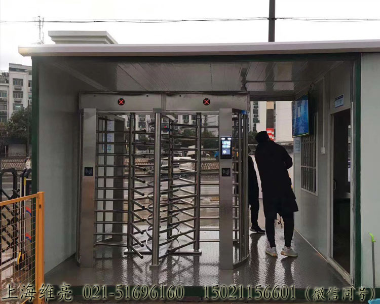 人脸识别闸机，90度栅栏转闸，人脸双通道十字转闸