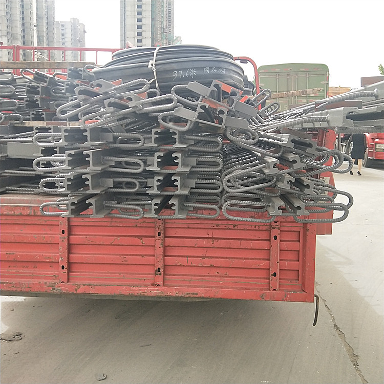郑州市金水区梳齿伸缩缝体积计算