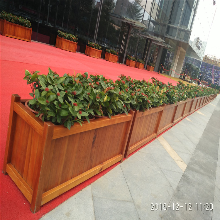 园林景观花箱、售楼中心木质花箱、户外道路隔离花箱  实木花箱  防腐木花箱  塑木花箱