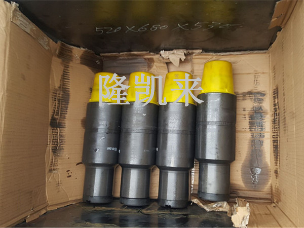 ACME-42CrMo油管变扣-进口趾端滑套上变扣接头  ACME变扣接头  ACME趾端滑套  ACME油管变扣