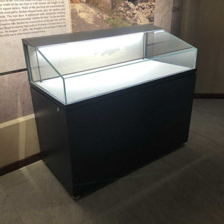 惠州斜面玻璃展柜液压掀起式展柜钢制烤漆博物馆平柜