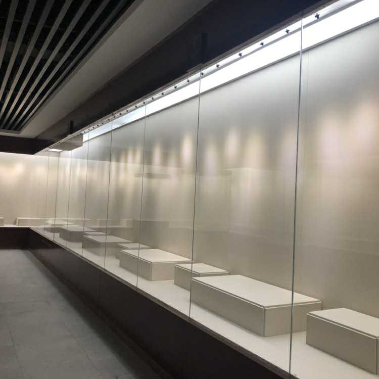 博物馆展示柜展厅展览收藏古玩字画展柜文物瓷器陈列柜