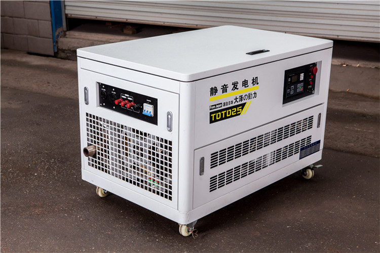 25KW三相汽油发电机特点  大泽汽油发电机