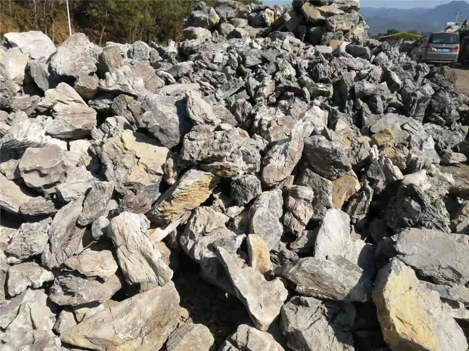 广东英石产地批发 天然英石原石厂家 假山园林原产地&nbsp;&nbsp;天然大英石&nbsp;&nbsp;大型园林景观石&nbsp;&nbsp;草坪点缀、假山制作
