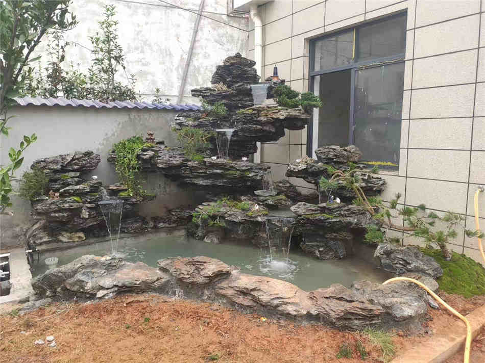 惠州英石花园酒店流水假山制作原石厂家供应&nbsp;&nbsp;天然大英石&nbsp;&nbsp;大型园林景观石&nbsp;&nbsp;假山制作庭院装饰
