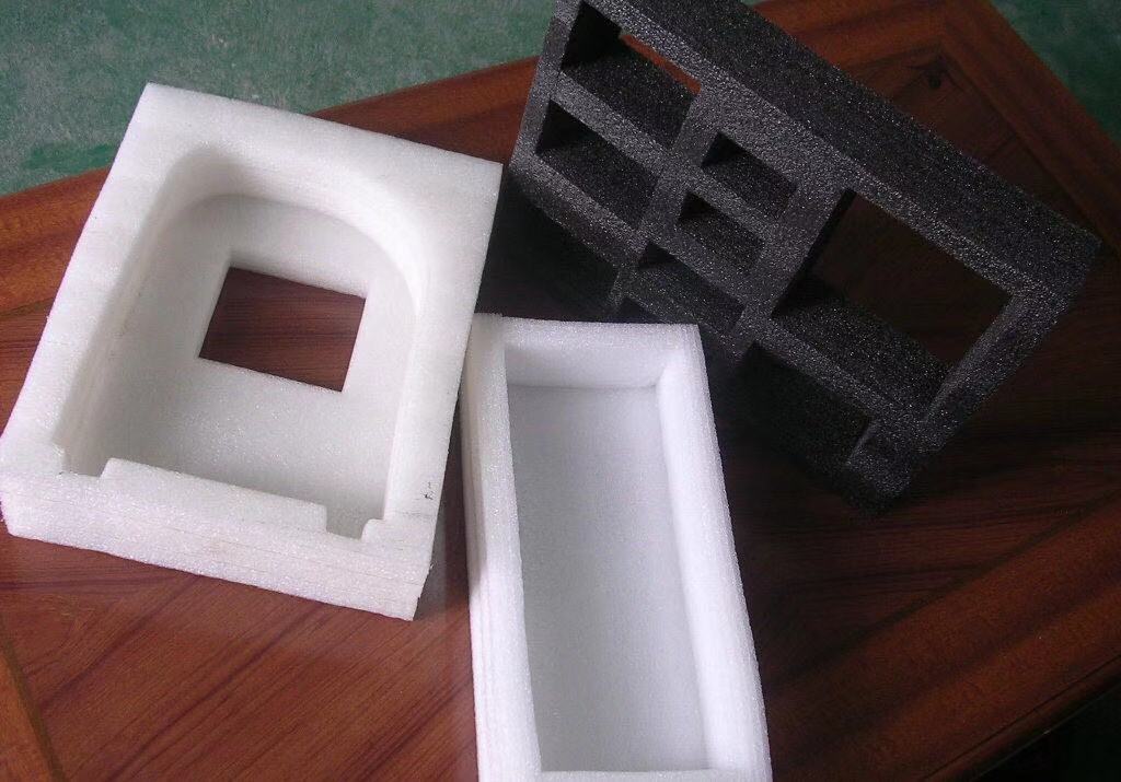 一体成型雕刻EPE珍珠棉包装内衬  雕刻EPE包装  一体成型珍珠棉内衬  雕刻珍珠棉包装内衬