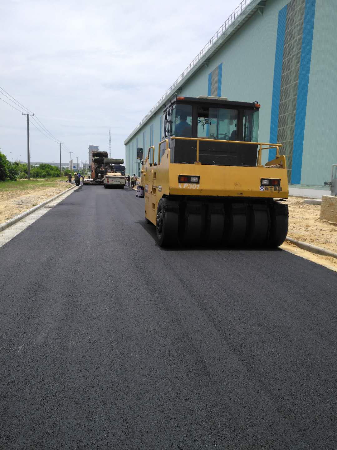 改性沥青路面 惠州跑道沥青路面承接  沥青施工  沥青路面修补