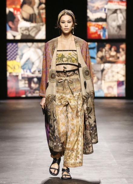法国巴黎品牌圣格瑞拉2021夏电商直播女装折扣进货渠道