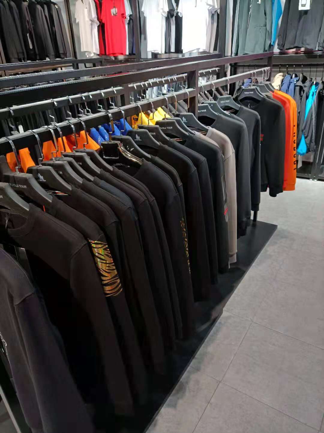 广州男装拿货市场  低价  品牌
