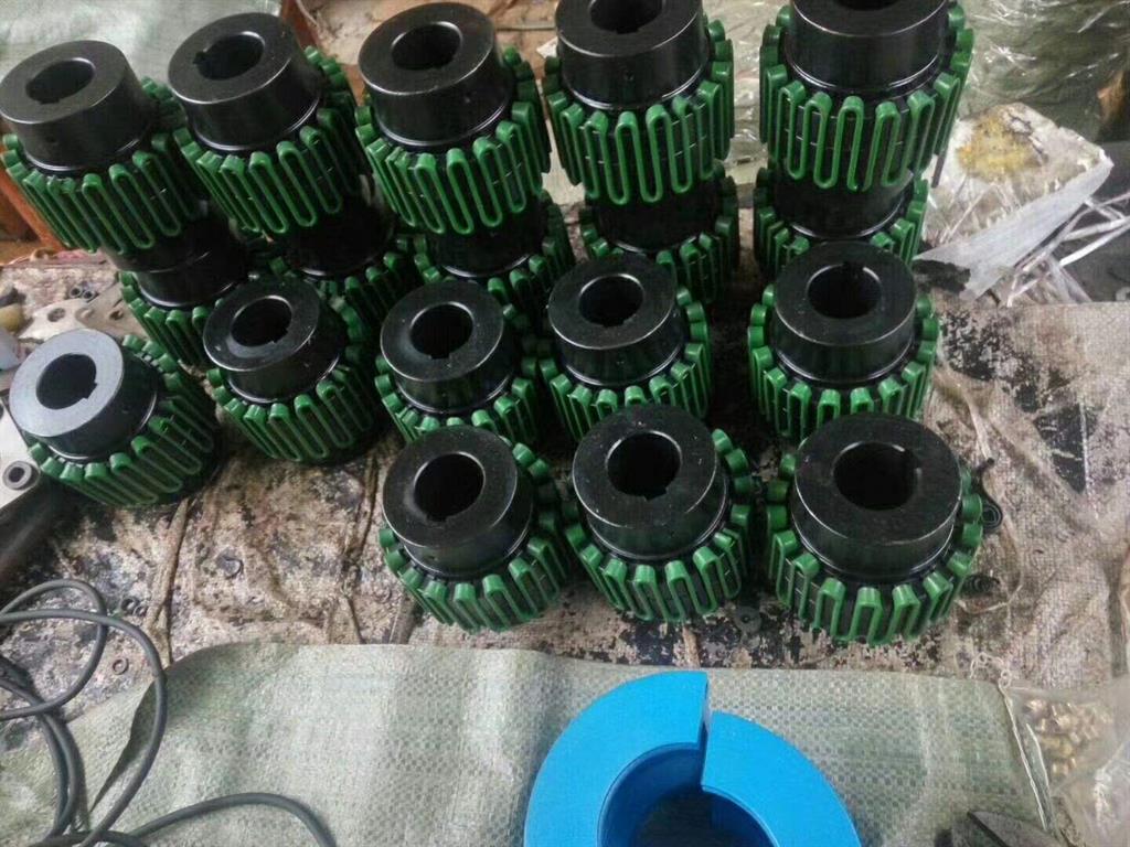 张家界市蛇形簧联轴器规格-海鹏