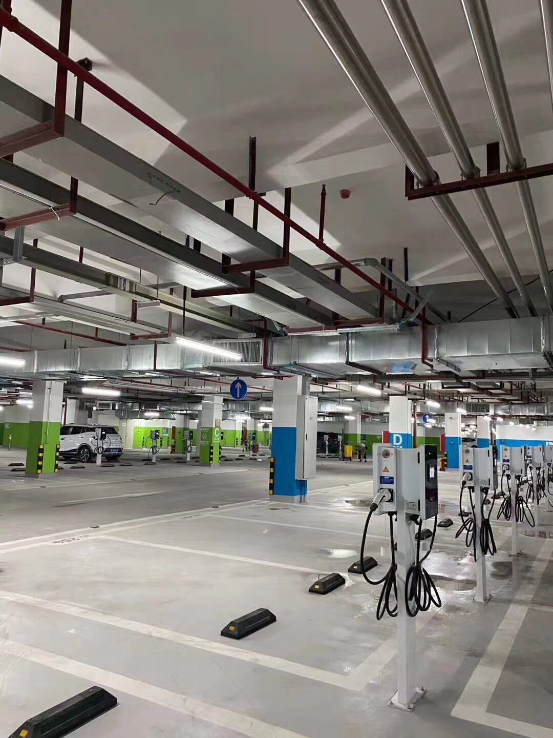 15KW/20KW/30KW/40KW壁挂立式直流充电桩  7KW交流桩价格  14KW充电桩  充电桩厂家