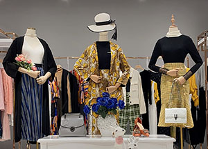 莫妮卡2021秋实体电商直播一手货源厂家直供  品牌折扣女装  直播货源  女装批发
