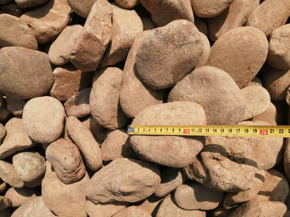 广东大量石材石料 鹅卵石厂家批发 天然鹅卵石的价格  鹅卵石滤水 净水  铺地石鹅卵石  鹅卵石多少一吨