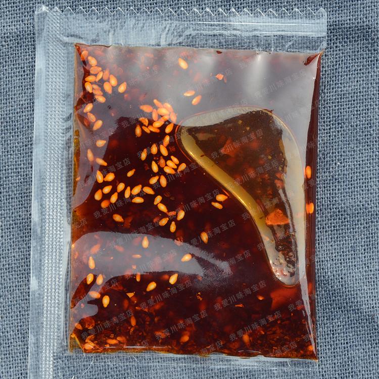 莱西红油辣椒油调料代加工厂家  香辣辣椒油  方便辣椒油料包  油泼料子袋装