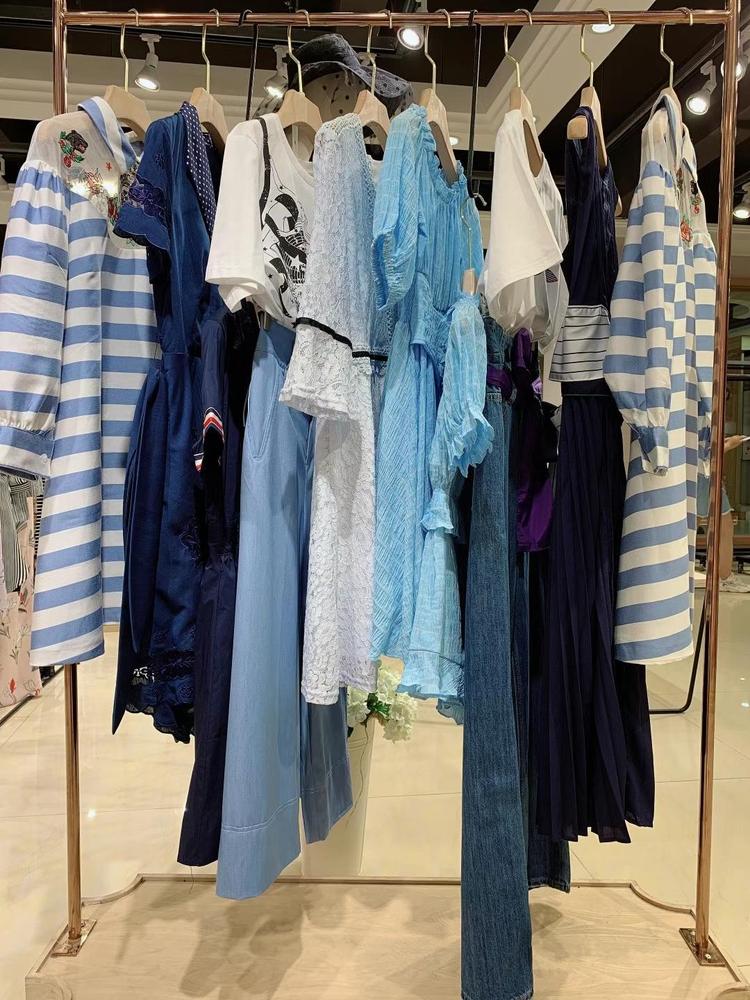 高端品牌卡格漫夏折扣女装走份批发货源