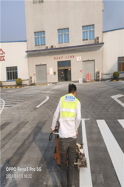 河池工厂斑马线划线施工价格实惠&nbsp;&nbsp;工厂划线&nbsp;&nbsp;河池斑马线