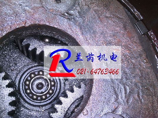 上海南汇宣桥BAC冷却塔减速机各种配件风扇布水器更换  冷却塔风扇  冷却塔布水器