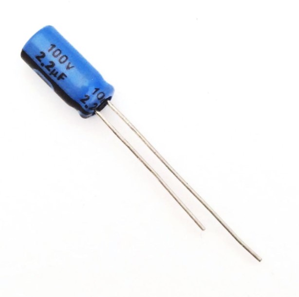 引线型高频铝电解电容-2.2uF100V 6.3x7&nbsp;&nbsp;插件铝电解电容&nbsp;&nbsp;低漏电电解电容&nbsp;&nbsp;导针型铝电解电容