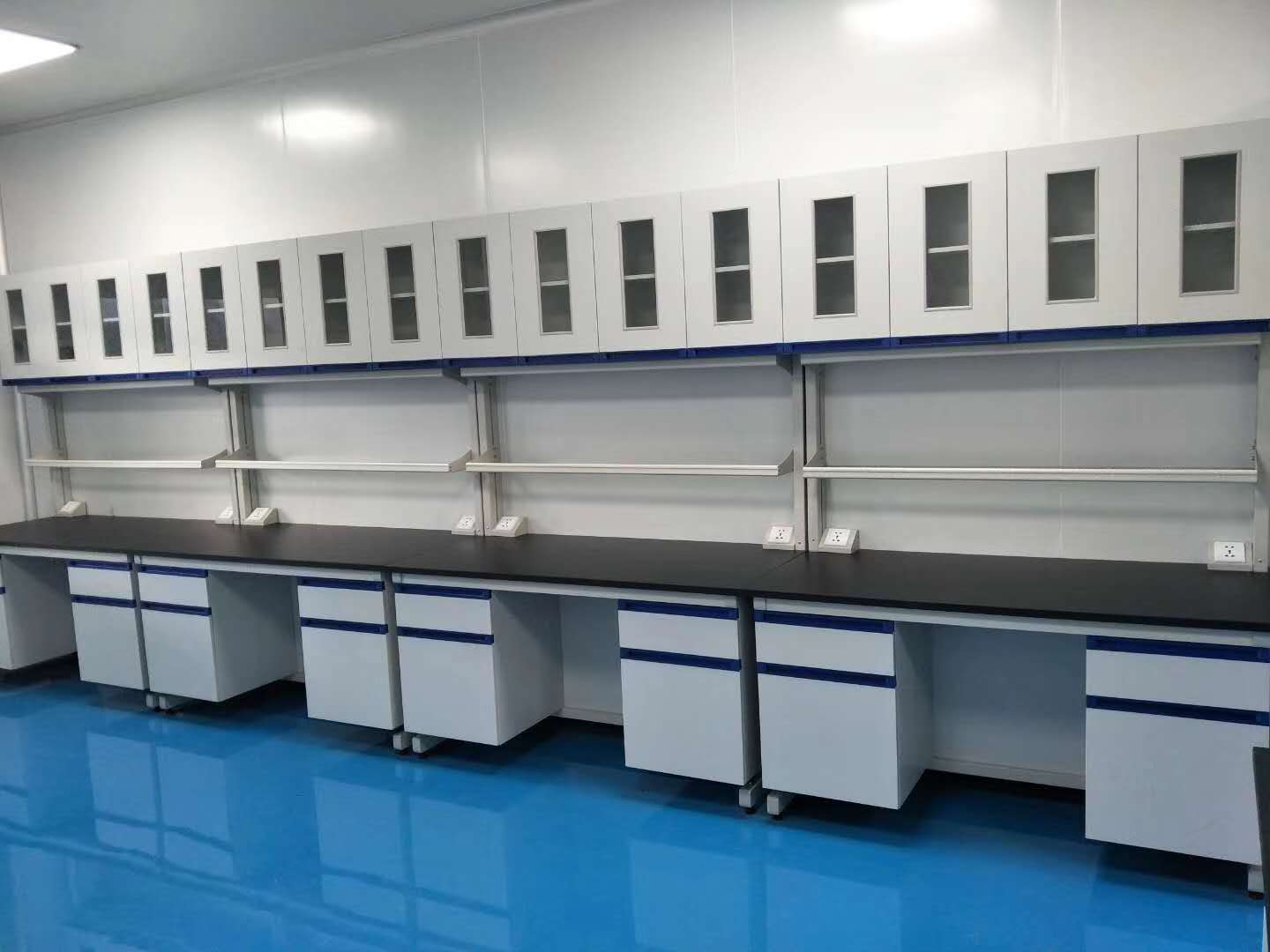 北海实验室家具-北海实验台-厂家直销  实验室边台  实验室试剂柜