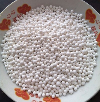 惠州活性氧化铝 饮用水除氟滤料氧化铝球  活性氧化铝球