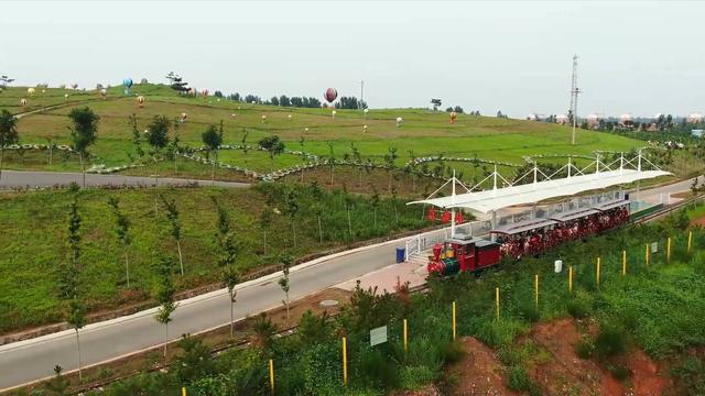 矿山生态修复迫在眉睫 可与旅游业融合发展  假山瀑布流水  塑石假山瀑布  园林景观假山制作