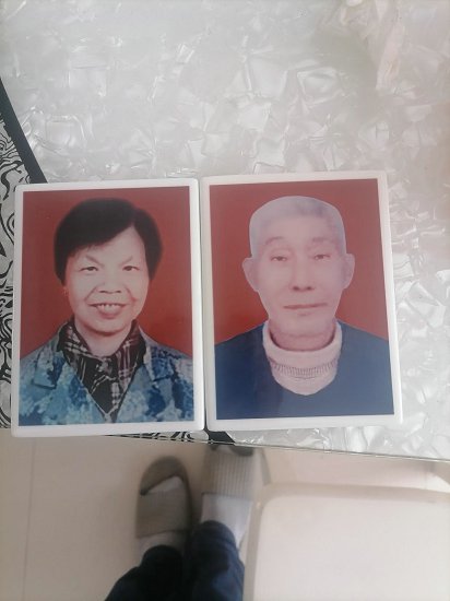 陶瓷像片 磁砖遗像定做 瓷砖像片  墓碑陶瓷像片  墓碑瓷砖像片