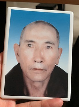 石碑上的遗像 哪有做烤瓷遗相  石碑上的相片  石碑陶瓷相片  石碑瓷砖相片