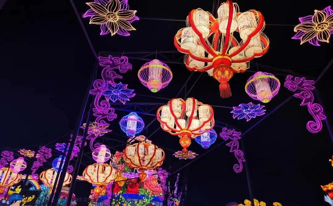 国内梦幻灯光节策划生产  灯光展造型  城市树木亮化  景区造型亮化