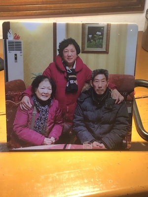 墓碑瓷砖像片 瓷遗像制做厂家 烤瓷像片 烧瓷像片  陶瓷照片  陶瓷相片  瓷砖照片