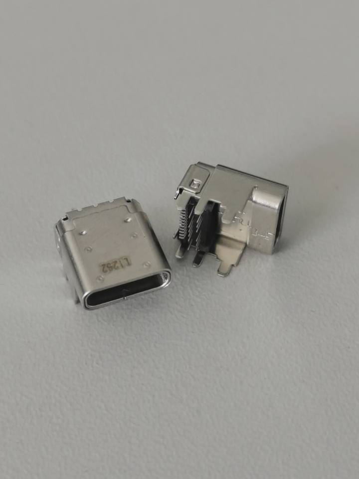 TYPE-C 24pin 板上双壳  前插后贴 垫高4.0