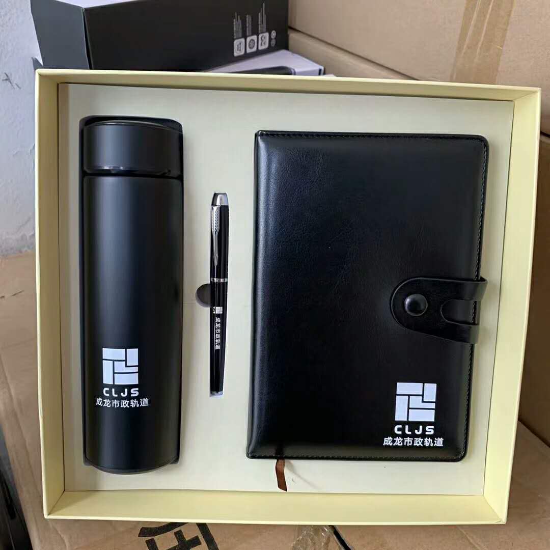西安鼠标垫制作 皮革笔记本印字 精巧油边，时尚新颖  西安鼠标垫批发  广告橡胶鼠标垫