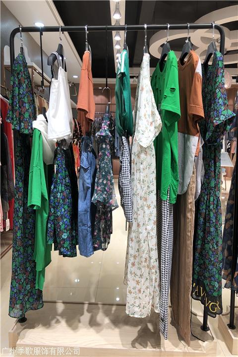 设计师女装恩瑞妮秋冬品牌折扣女装实体店尾货库存批发&nbsp;&nbsp;女装尾货库存&nbsp;&nbsp;女装走份批发