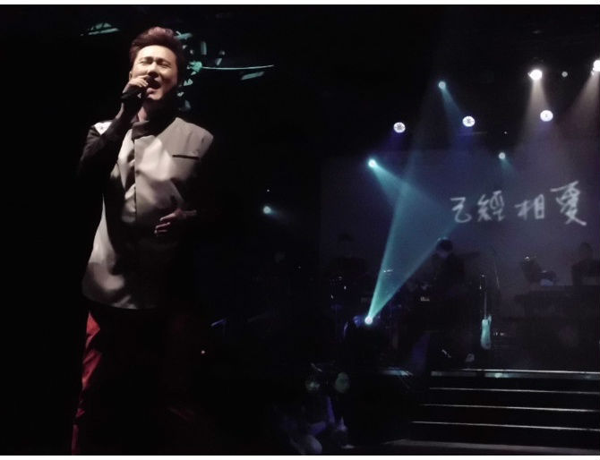 张信哲代言 张信哲商演演唱会 张信哲联系方式&nbsp;&nbsp;明星商演&nbsp;&nbsp;明星代言&nbsp;&nbsp;明星翻包植入