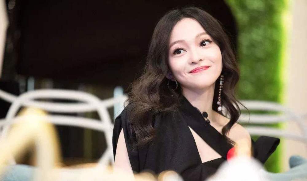 张韶涵演唱会音乐节出场费多少 张韶涵代言怎样合作 明星商演 明星代言 明星翻包植入