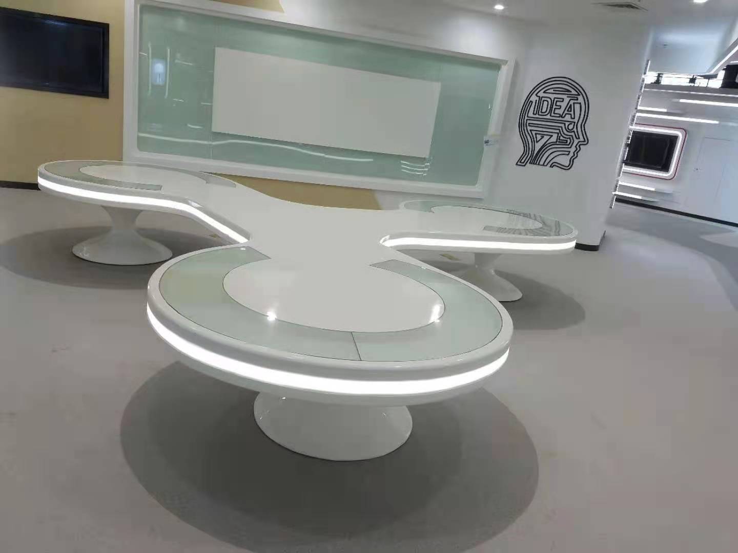 海南免税店柜台制作三亚免税店展柜定制海南展柜厂家  海口免税店木质柜台