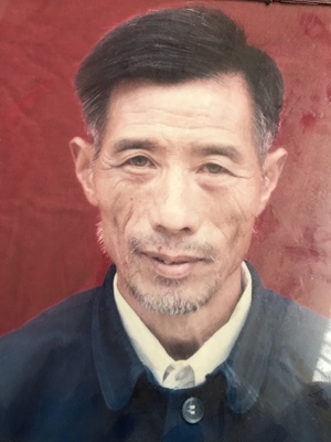 瓷像片 哪有制作墓碑上的照片  墓碑瓷砖像片  骨瓷像片  烧瓷像片