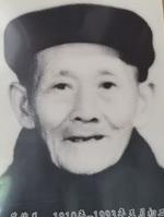 石碑烤瓷相片多大的 定做磁砖相片  石碑上照片禁忌  瓷像怎样粘到石碑上  过世人照片刻在石碑