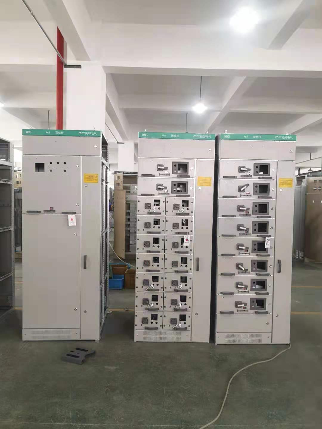 乐清MNS低压开关柜 MNS固定分隔柜厂家 价格合理&nbsp;&nbsp;MNS抽屉柜&nbsp;&nbsp;MNS柜体